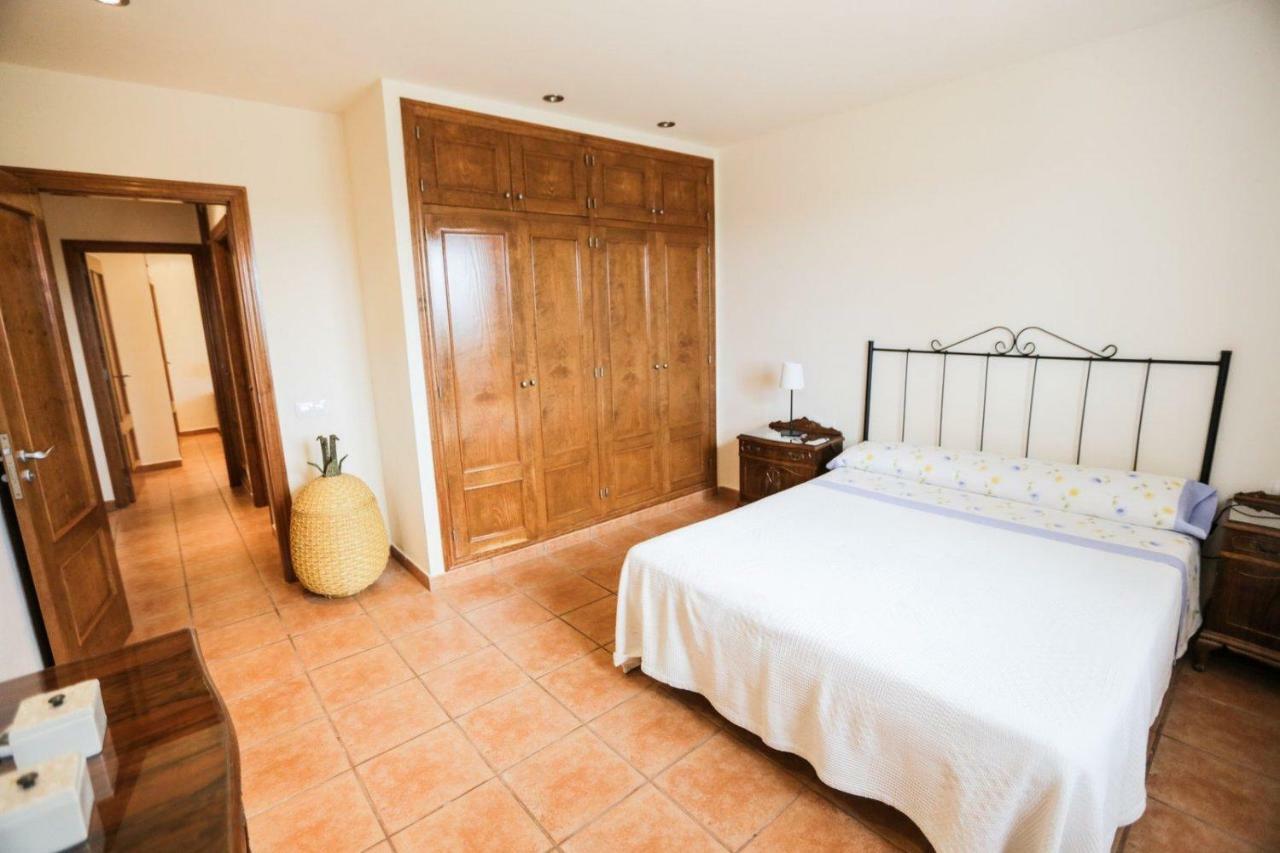 Can Furnet Sant Jordi de ses Salines Exterior photo